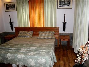 Frozen Woods Resort Mukteshwar Exterior photo